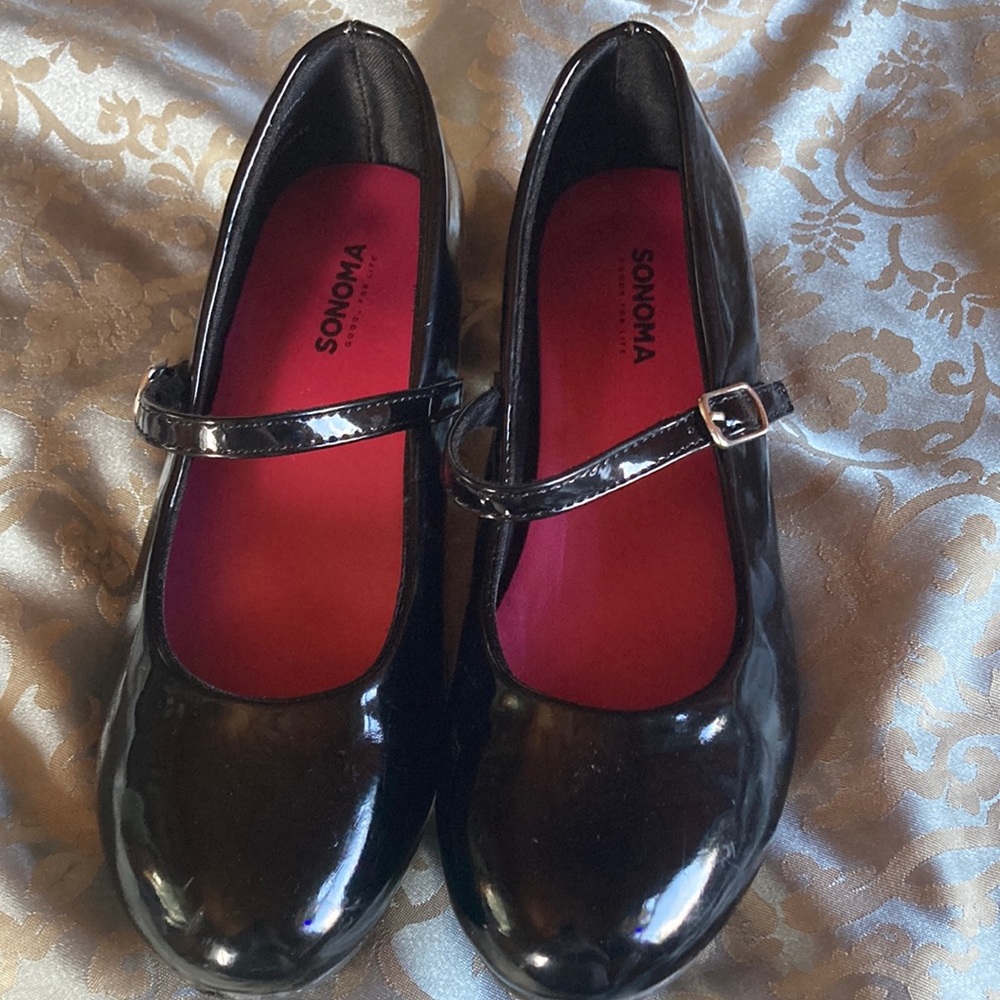 Girls Sonoma sized 3 heels